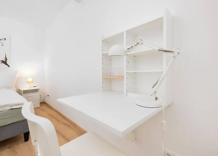 Apartament Terrassen-wohnung Am Goerlitzer Park In Kreuzberg Berlin