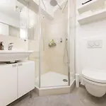 Apartment Terrassen-wohnung Am Goerlitzer Park In Kreuzberg