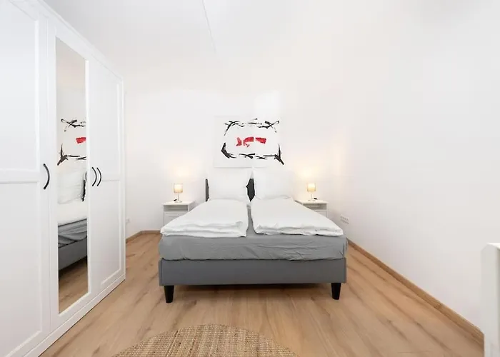 Terrassen-wohnung Am Goerlitzer Park In Kreuzberg アパート *