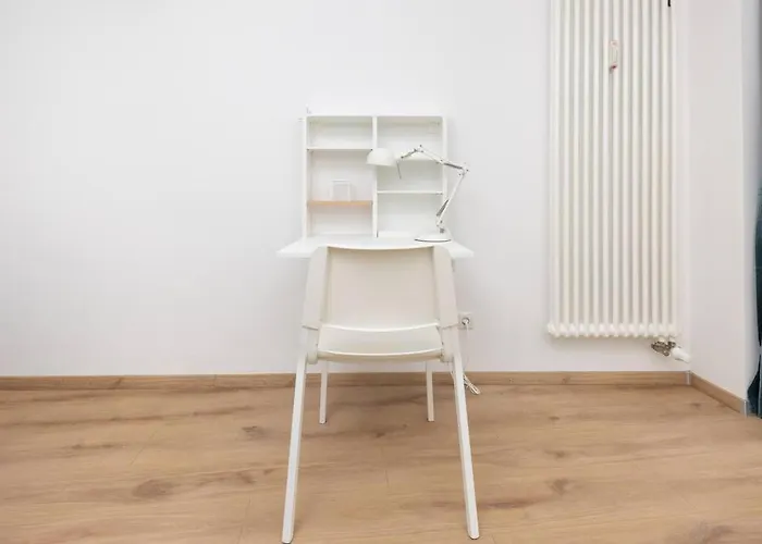 Terrassen-wohnung Am Goerlitzer Park In Kreuzberg アパート