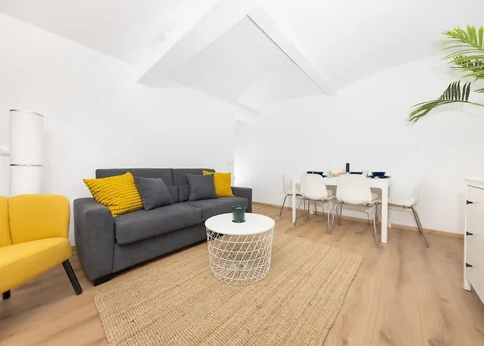 公寓 Terrassen-wohnung Am Goerlitzer Park In Kreuzberg *